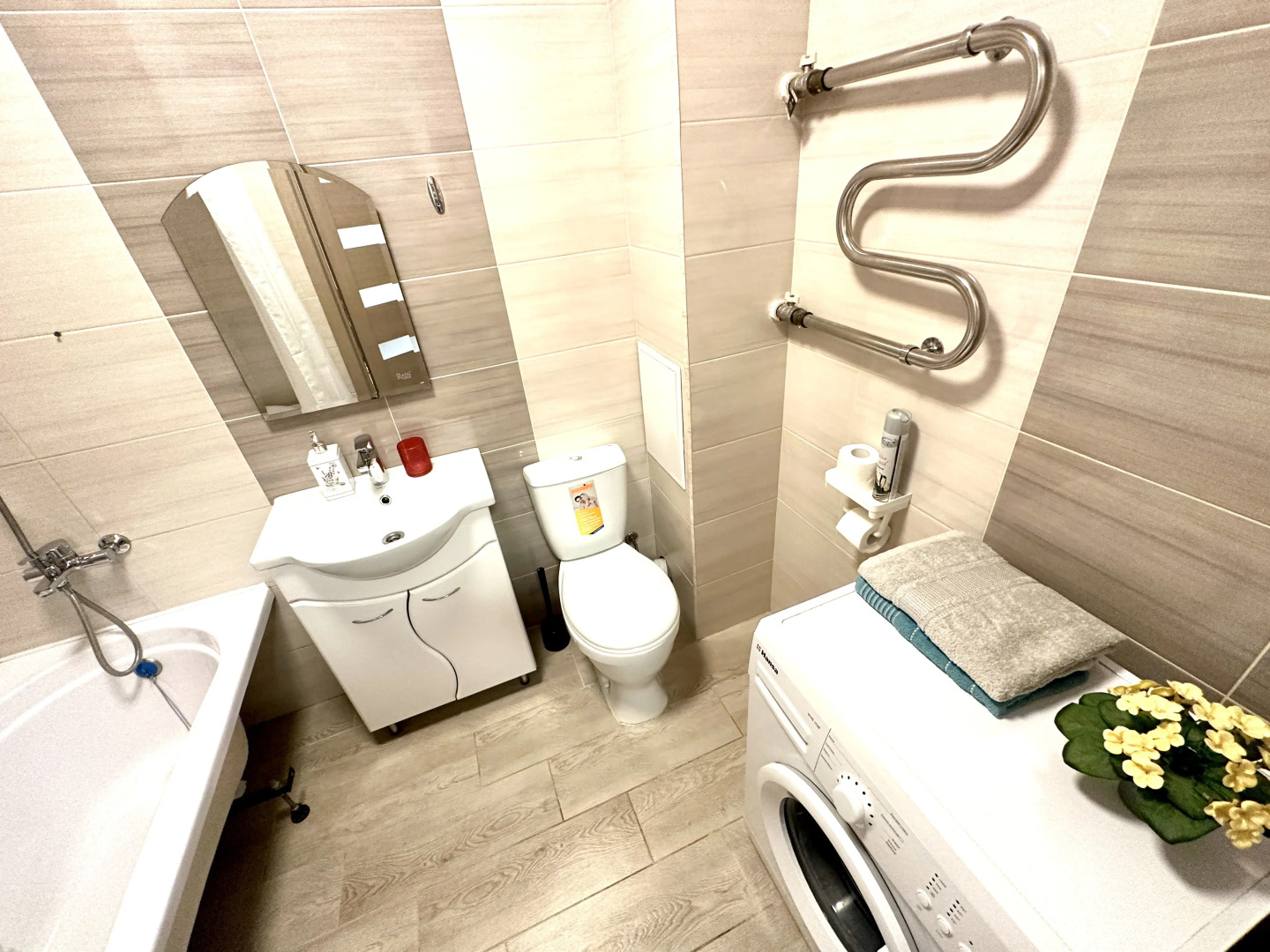 Апартаменты Подснежник с захватывающим видом из окна