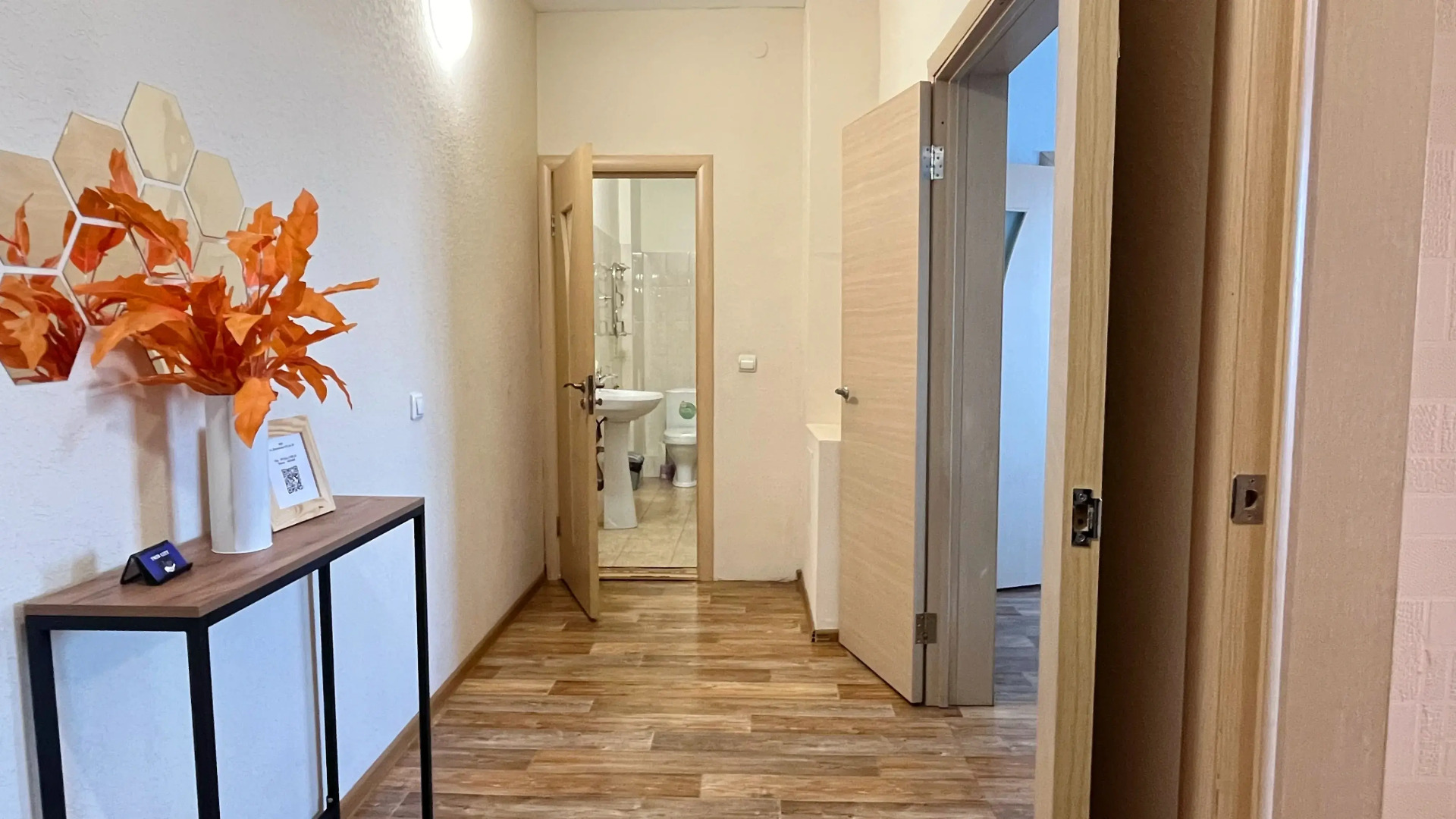 Квартира Двухкомнатная рядом с Аэропортом