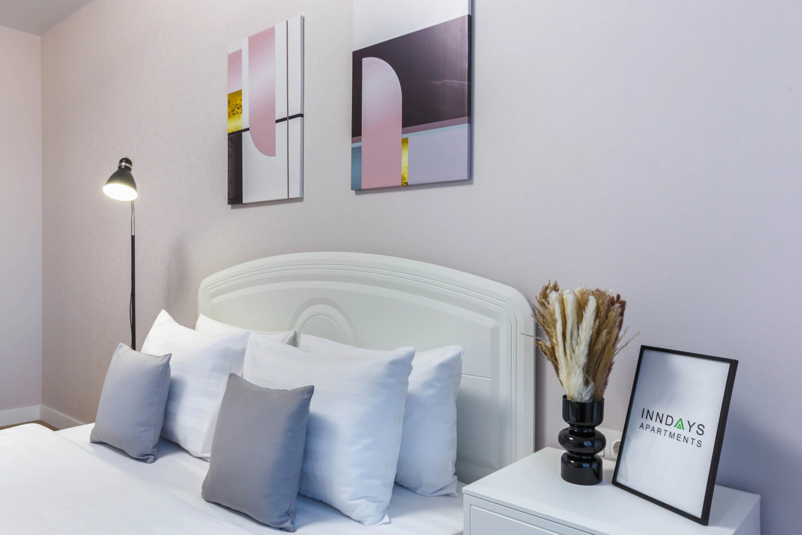 Квартира Inndays Apartments