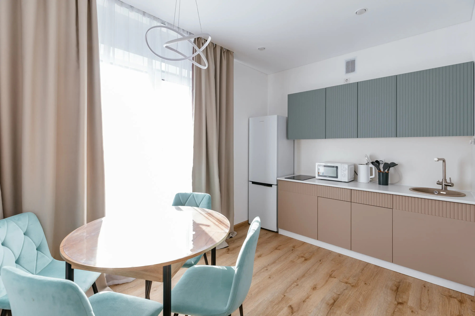 Апартаменты ROOM TOUR в центре Тюмени в ЖК Сердце Сибири