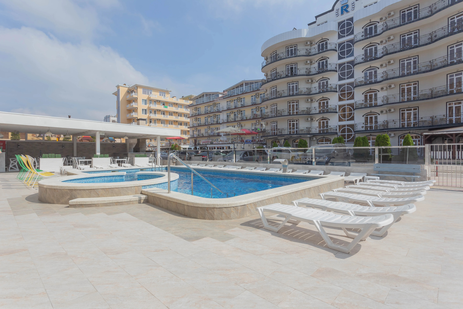 Отель Элефтерия