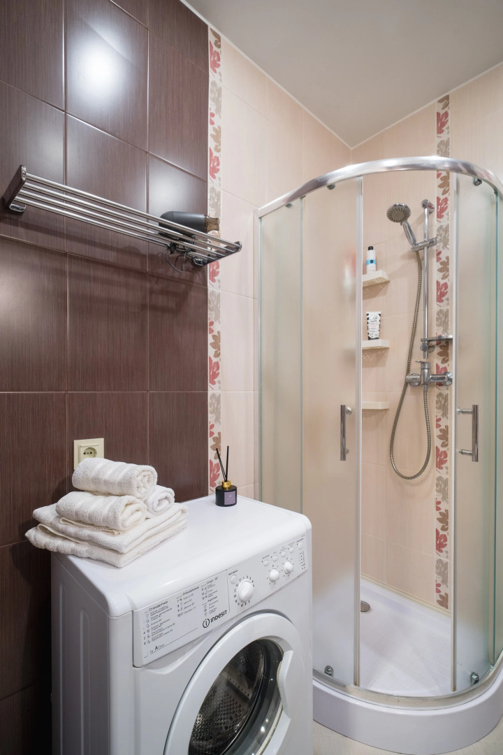 Апартаменты у метро в центре