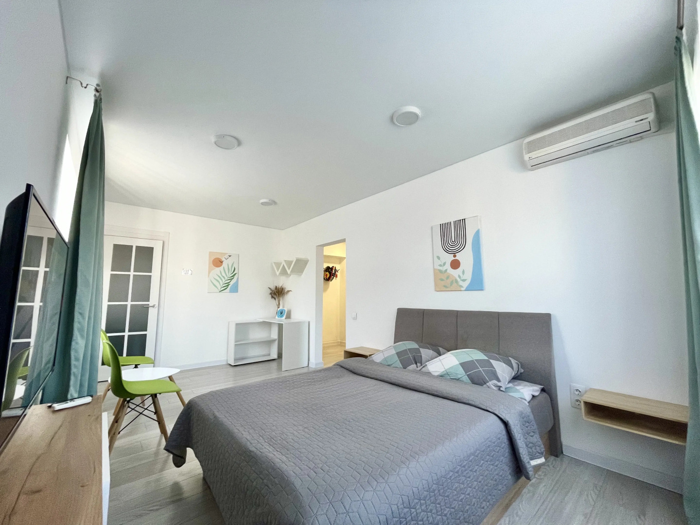 Квартира однокомнатная сети PanApartments в пешей доступности ЖД Вокзал