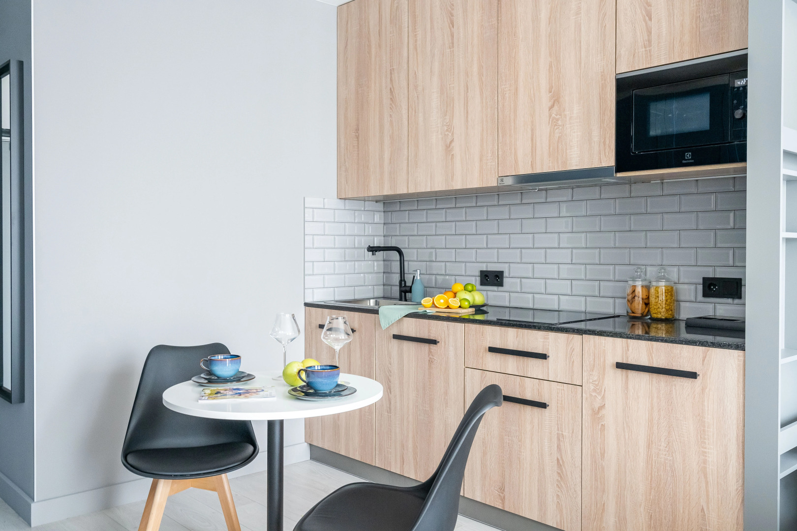 Апартаменты Sova Yard View Beige