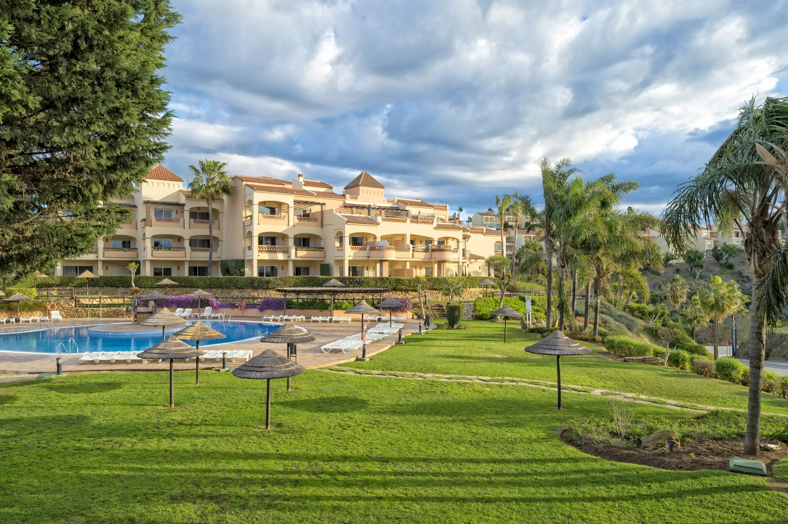 Отель Wyndham Grand Costa del Sol