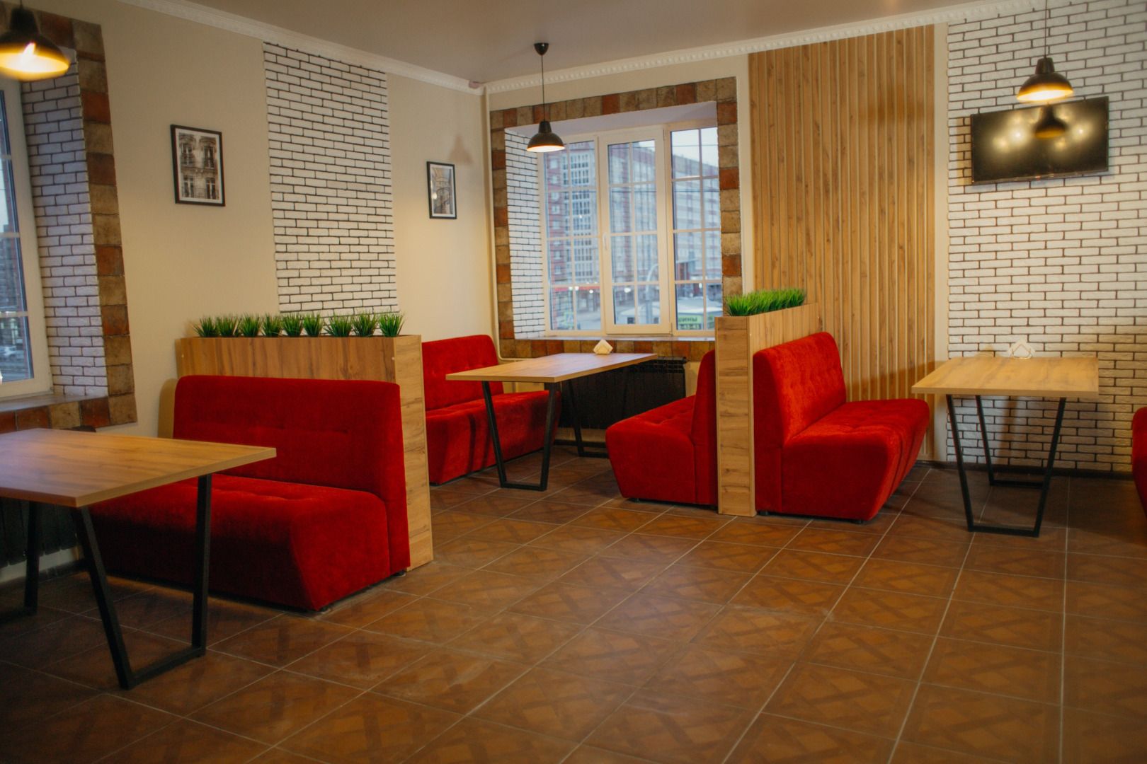 Отель Корона