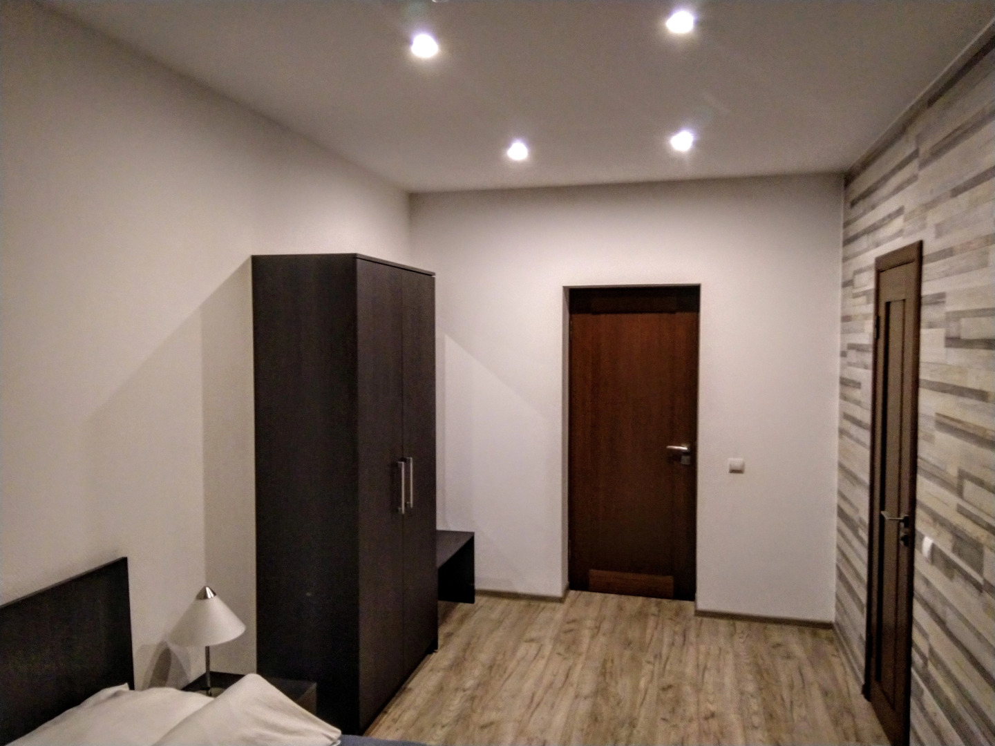 Отель Анхальт