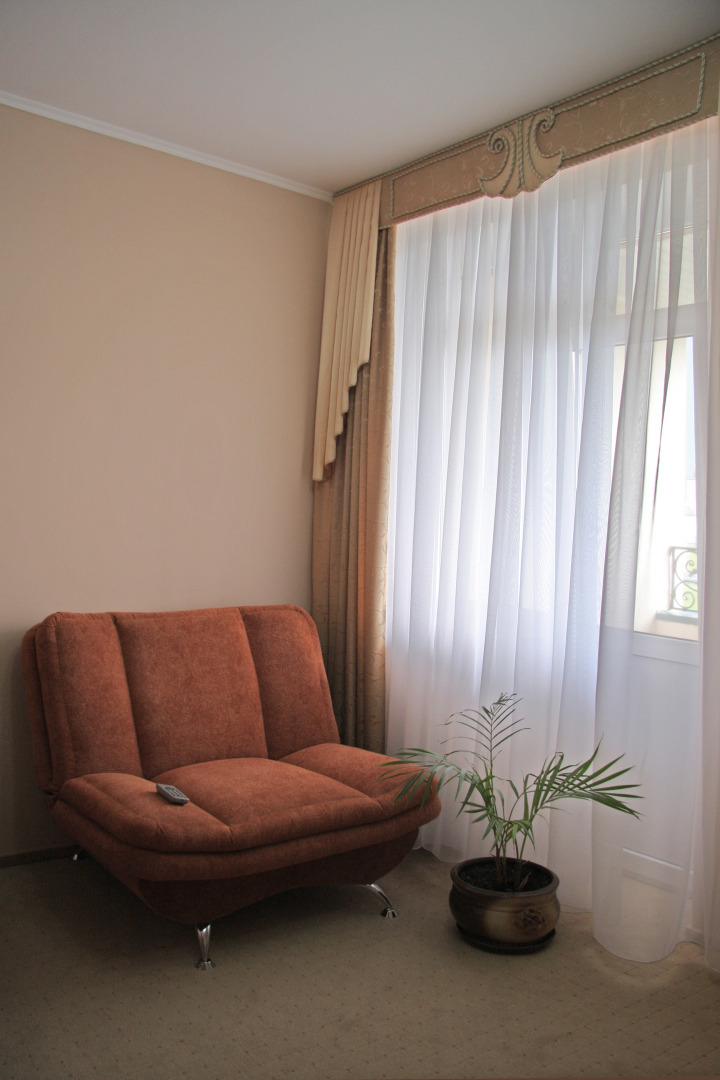 Отель Наталія