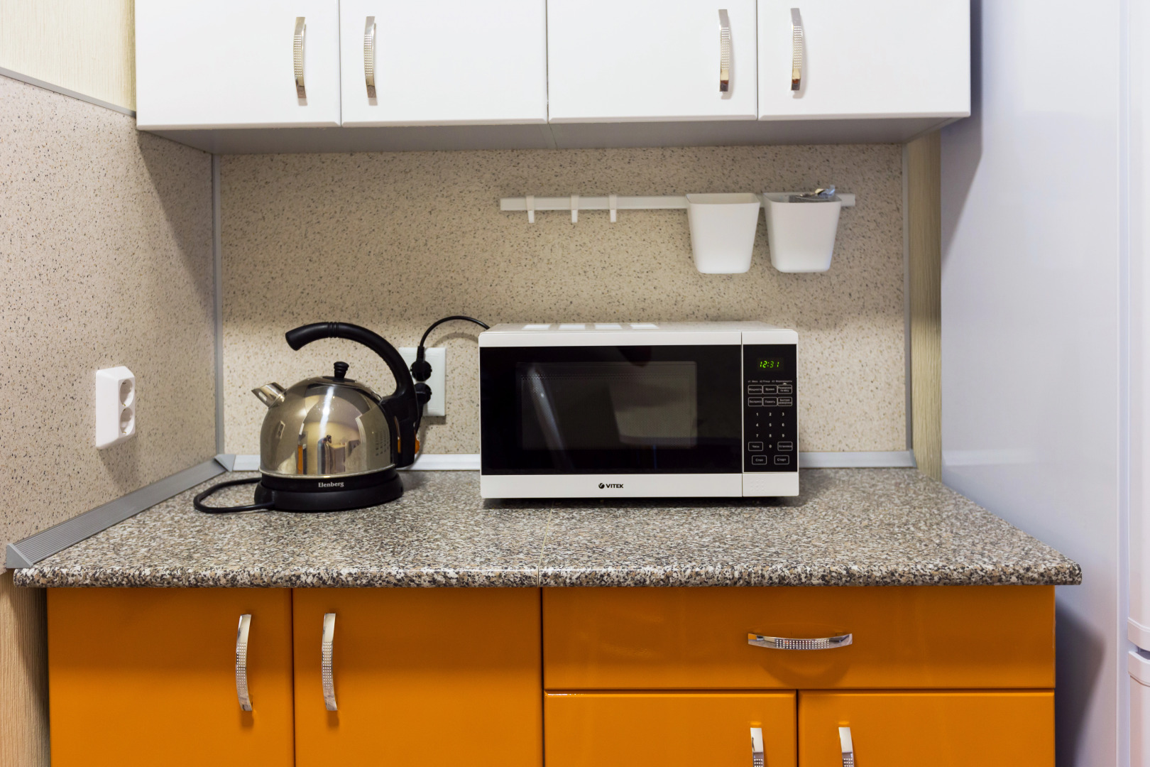 Апартаменты Азбука на Проспекте Октября 107б