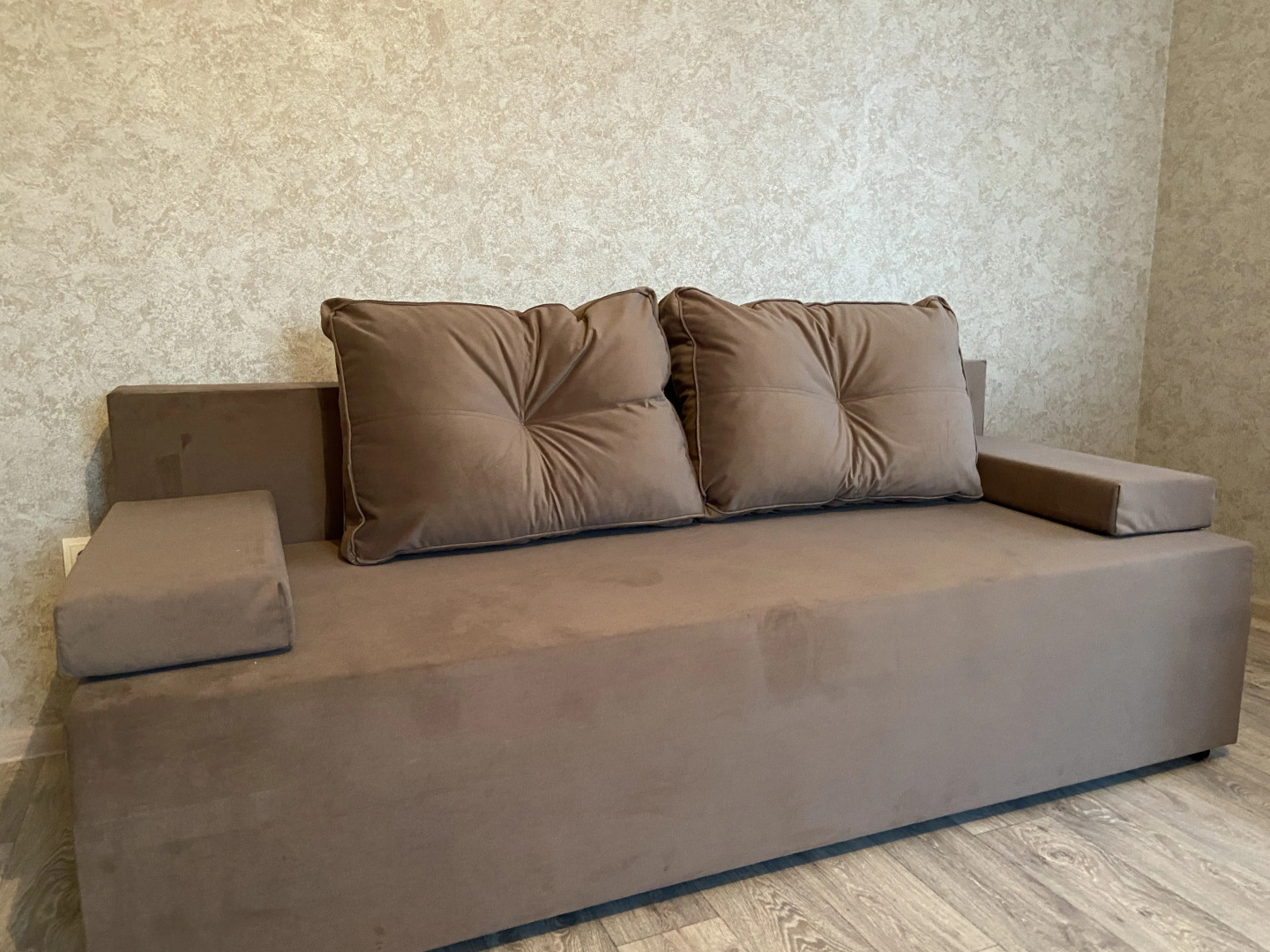 Квартира двухкомнатная в новом доме