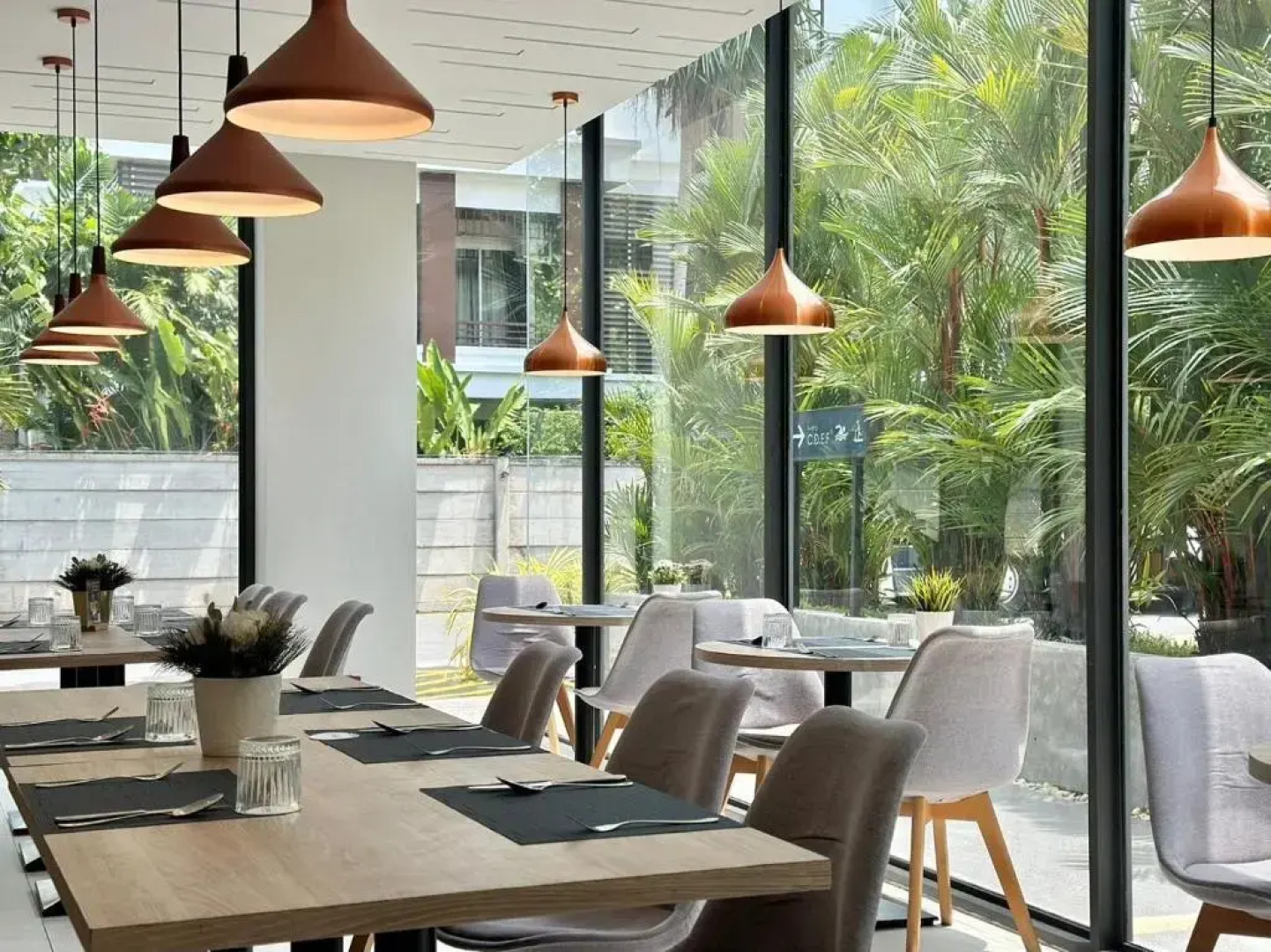 Отель Canalis Suvarnabhumi Airport Hotel