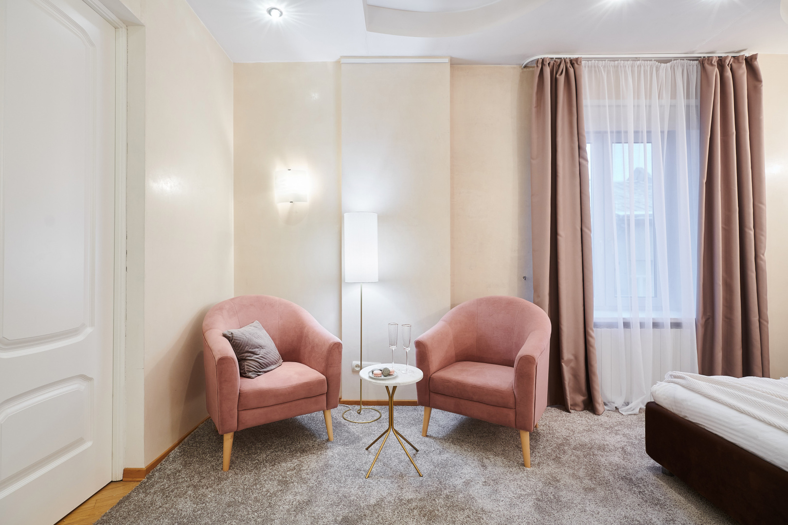 Квартира GM Apartments с Сауной и Джакузи