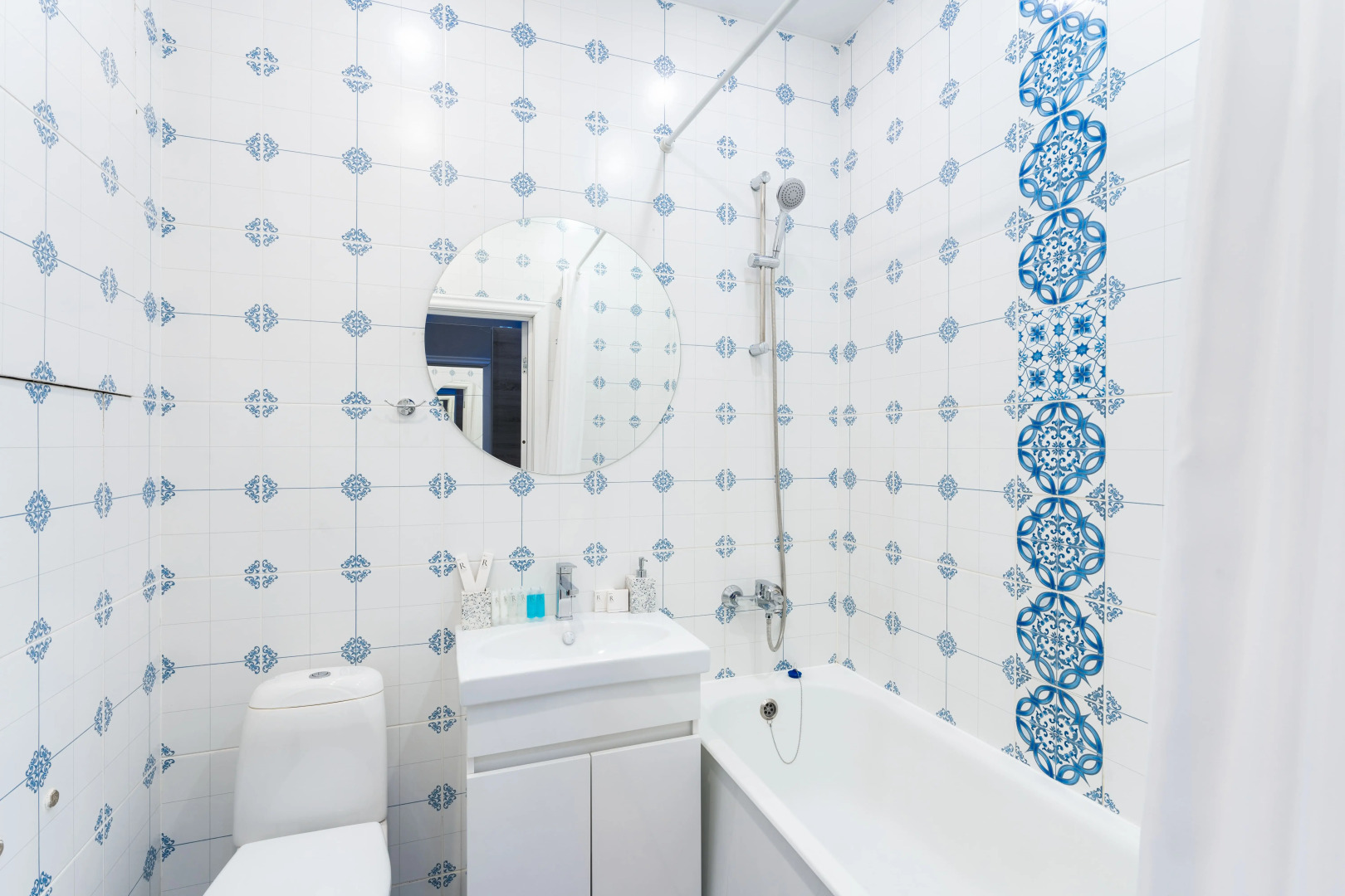 Апартаменты Lalapart Aquamarine с балконом у метро Дмитровская