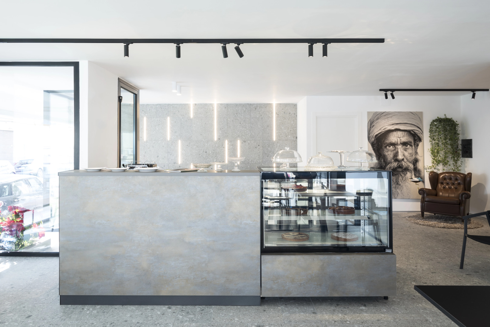 Отель Alkamuri Posh Hotel