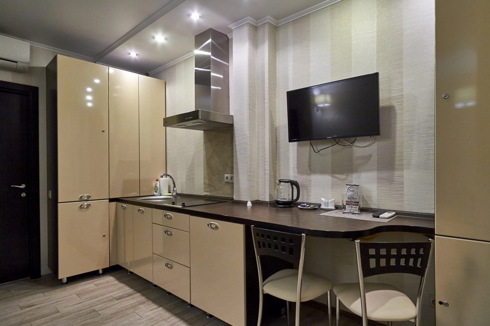 Отель Гостиница Пионер Люкс