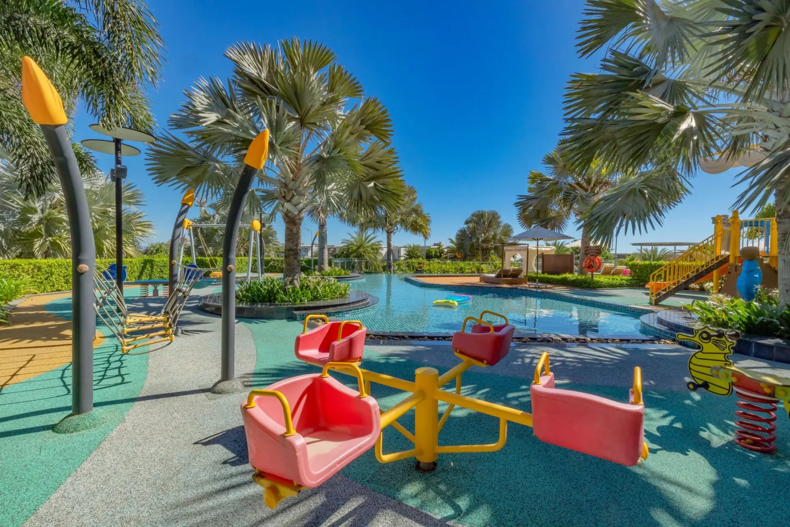 Курортный Отель Wyndham Grand KN Paradise Cam Ranh