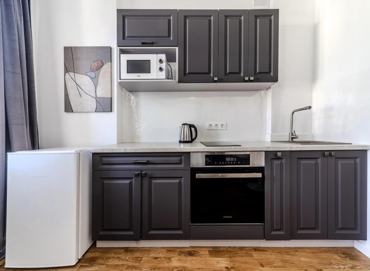 Квартира Студия возле Площади Свободы