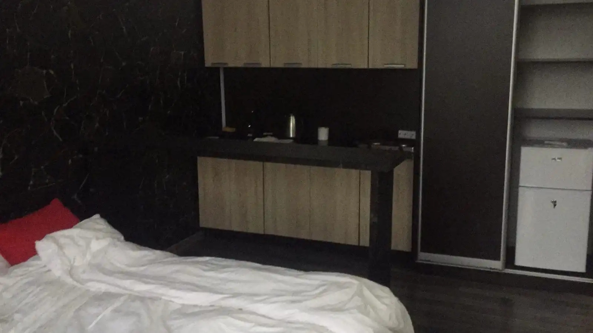 Отель Черная скала