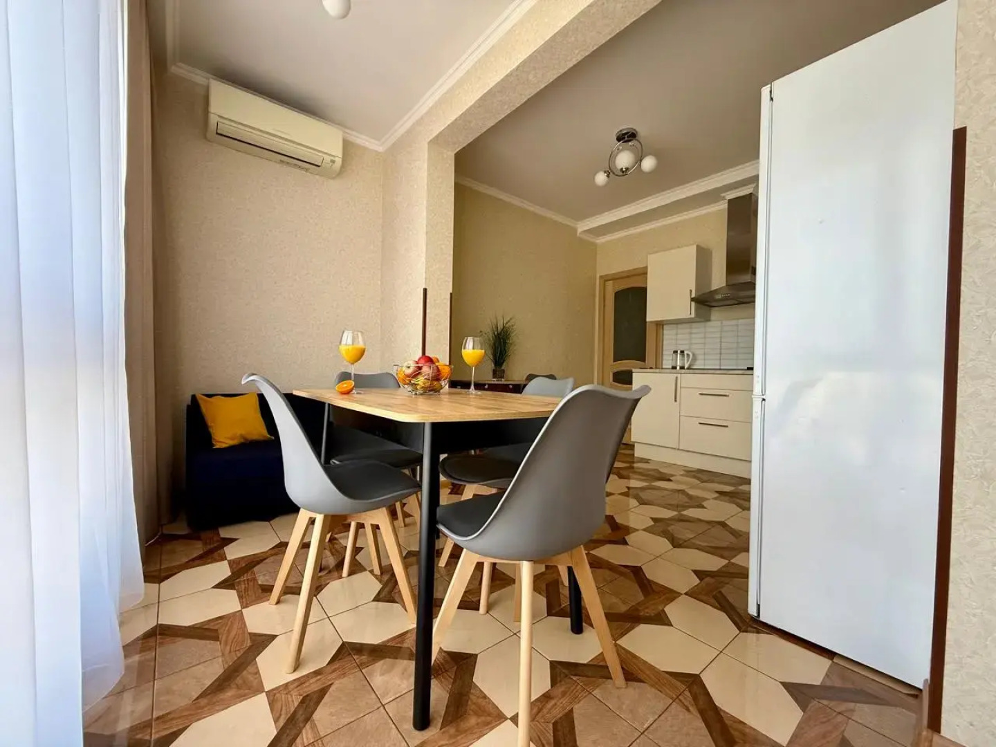 Квартира Ri-apart Трехкомнатная Адлер пер Богдана Хмельницого 10