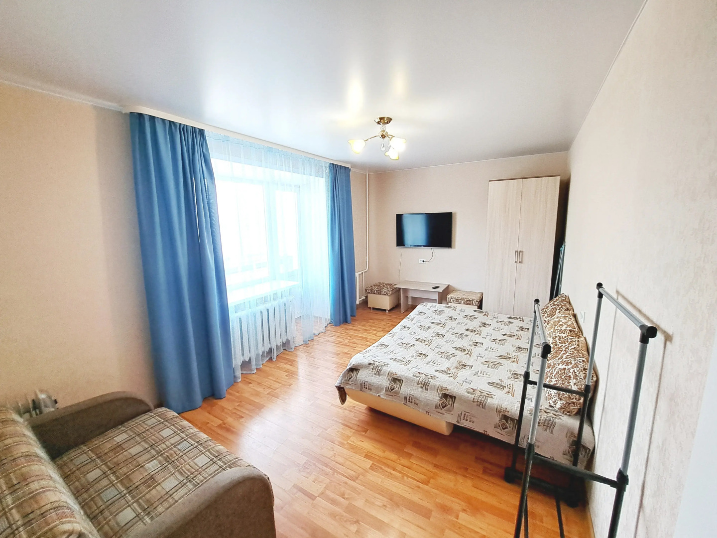 Квартира Двухкомнатная 50 Лет Октября 9