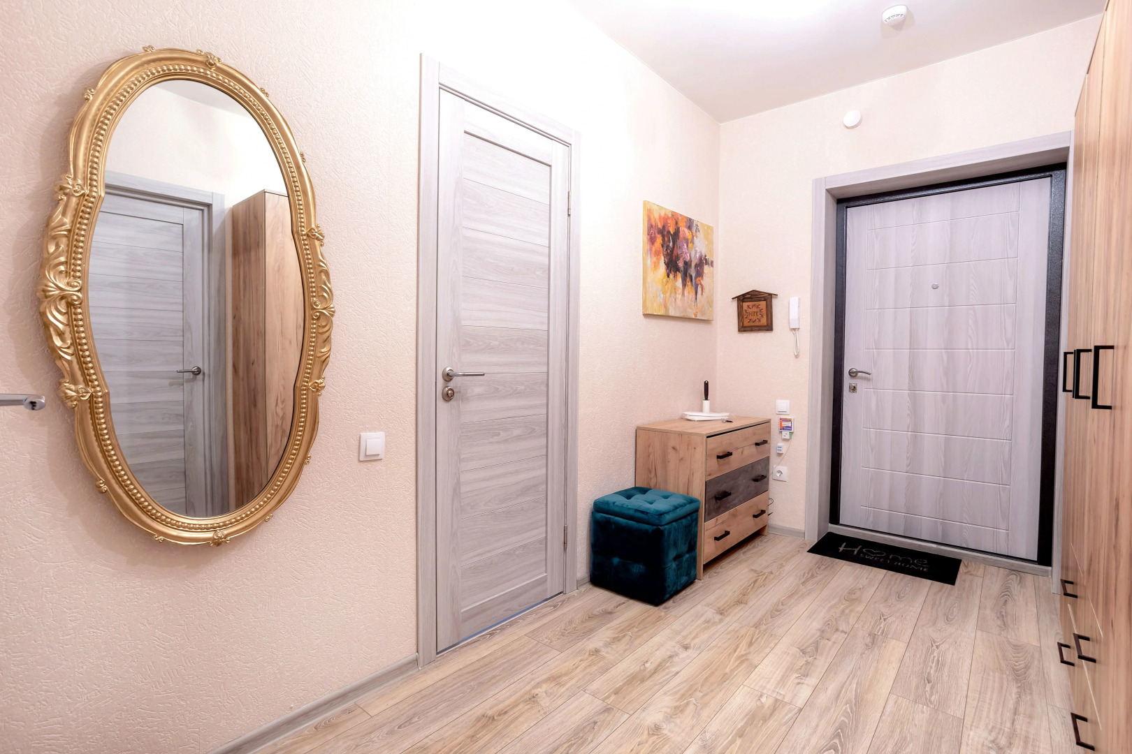 Квартира Неотель в центре города, рядом ВГТУ, Цирк, Воронеж Сити