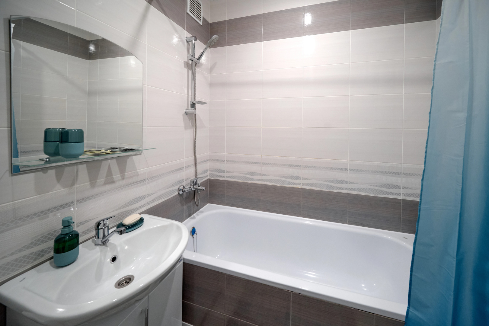 Апартаменты Воинов-Интернационалистов 32