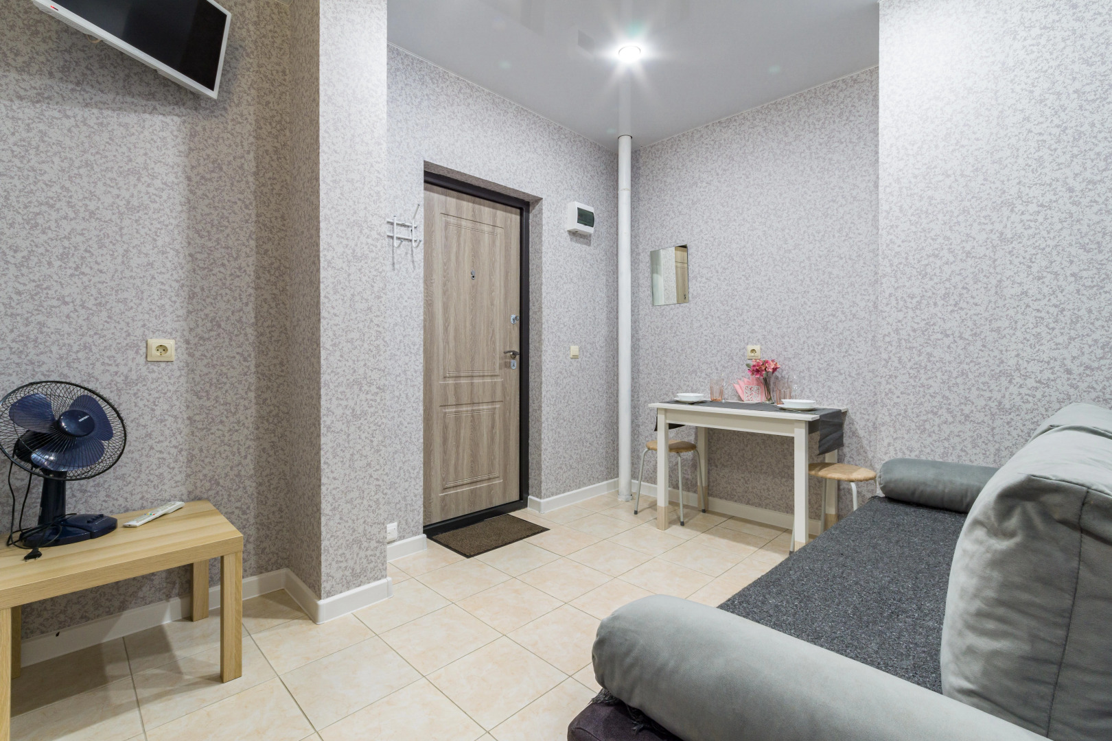 Апартаменты Глобус на Крестинского 35