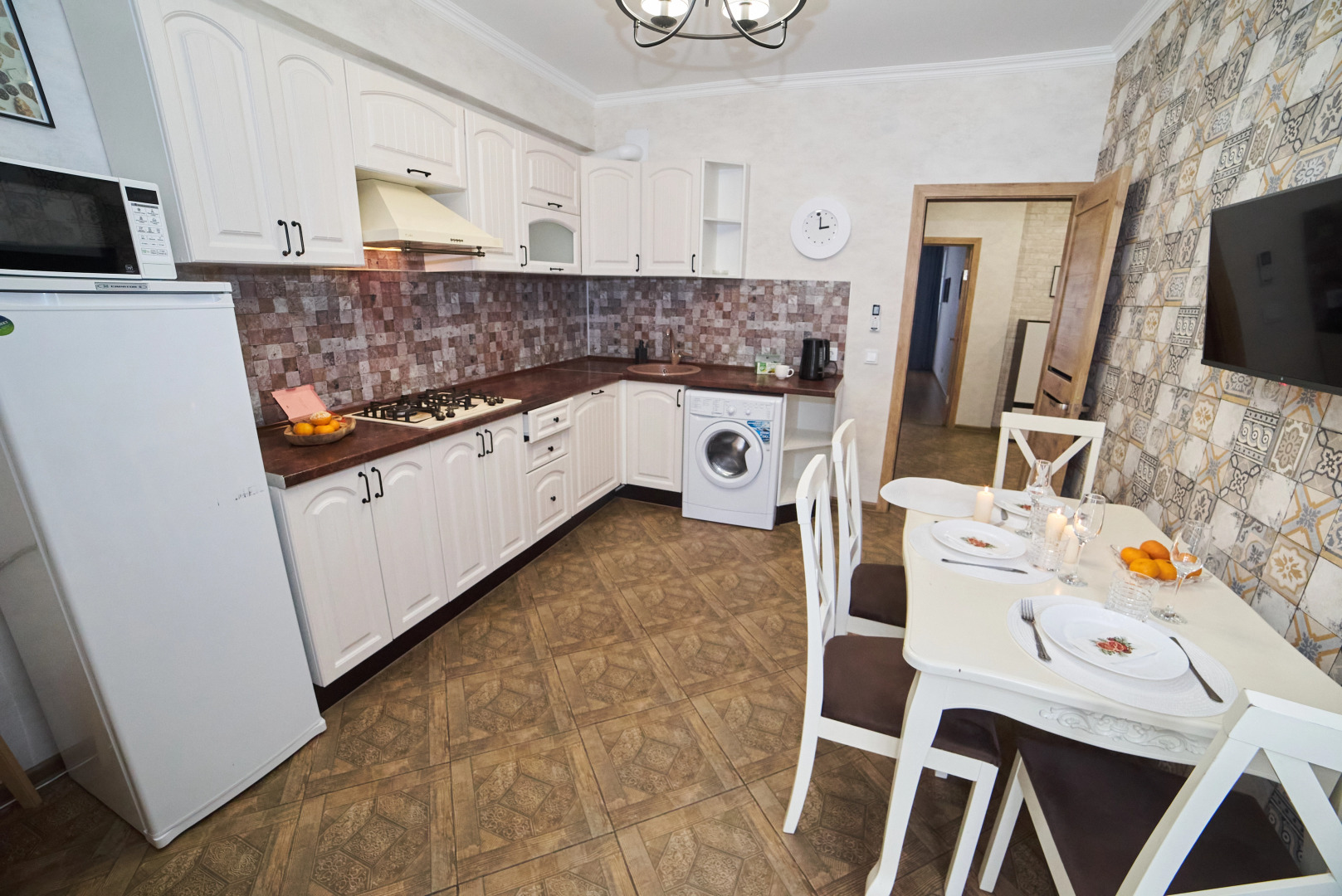 Апартаменты Семейные с Видом на Массив Горы Аибга