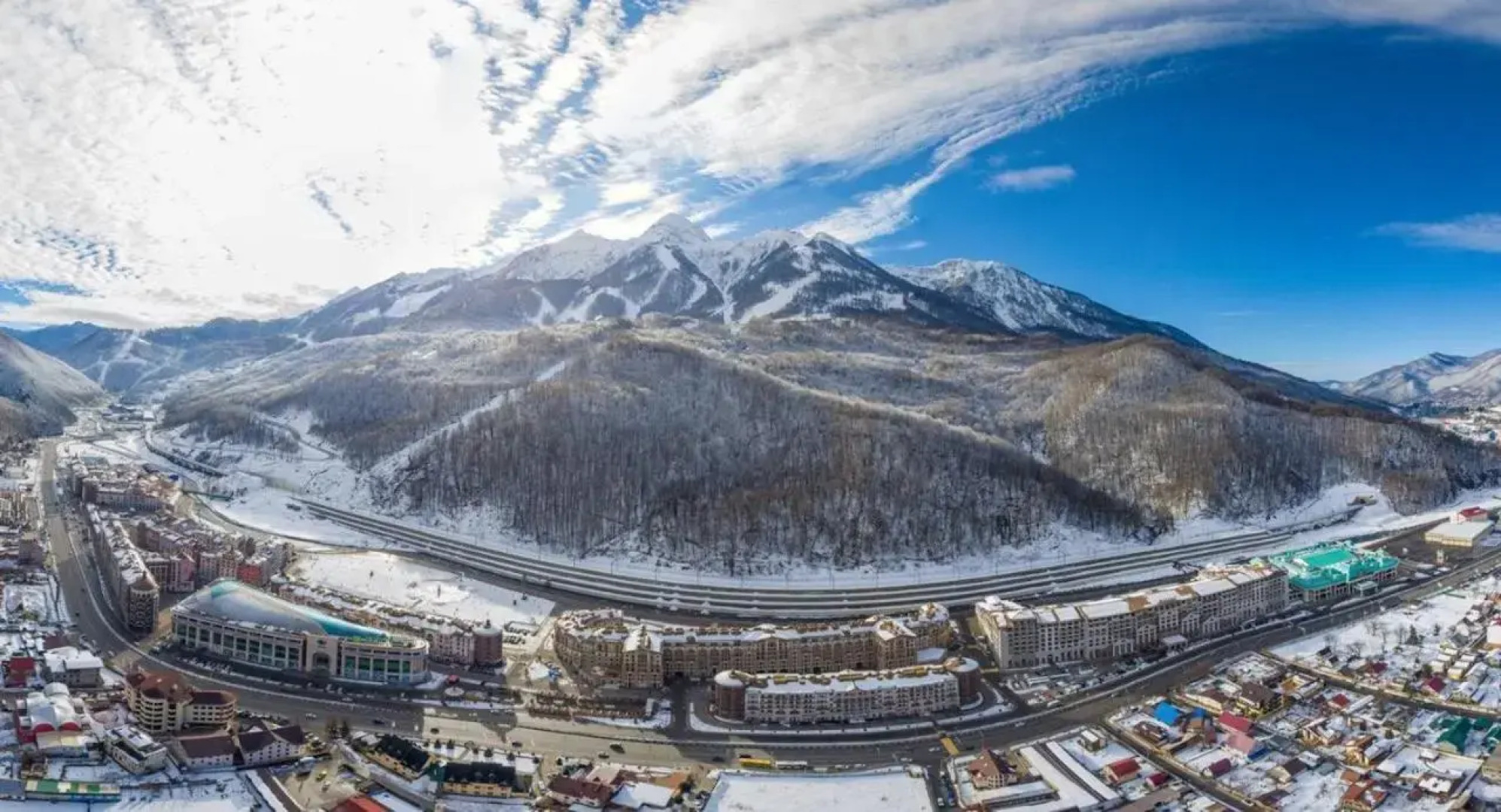 Комплекс апартаментов Красная Поляна 960