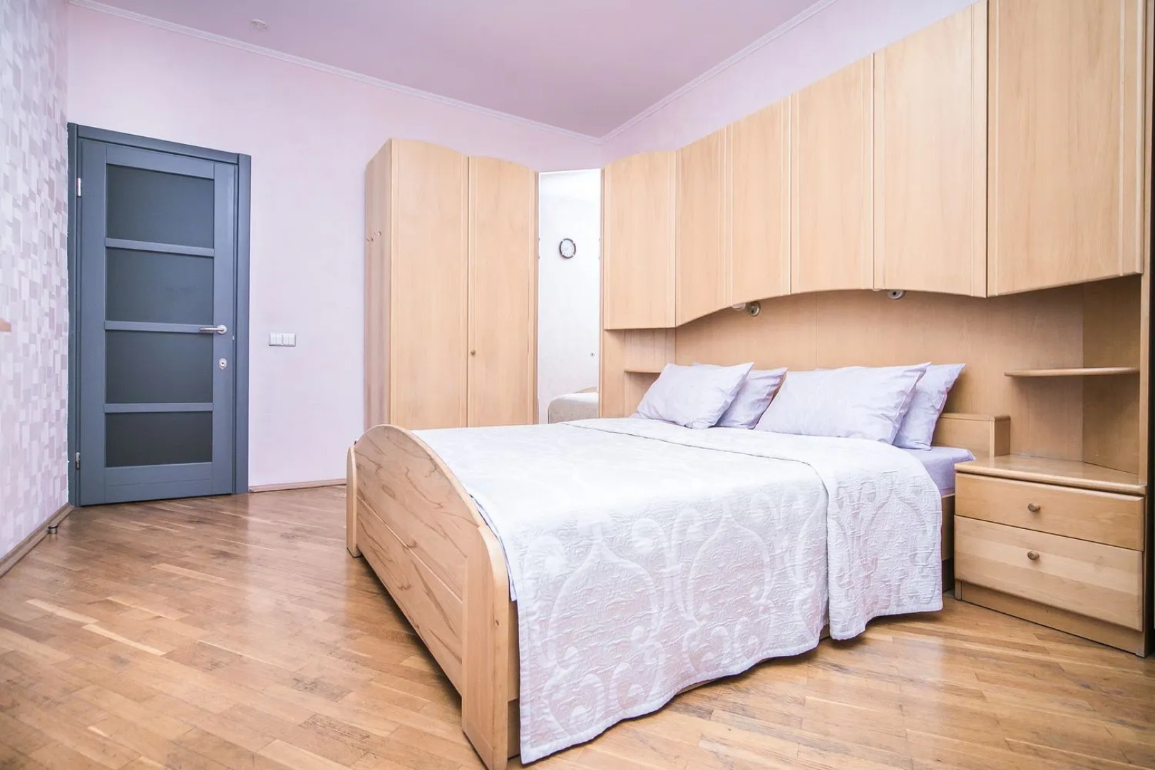 Апартаменты 3х комнатные Карла Маркса 25 Центр