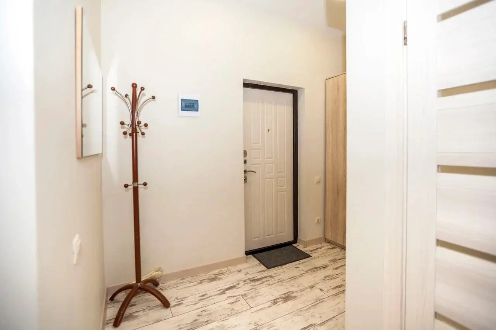 Апартаменты У Моря С Бассейном в ЖК Солнечный апр12