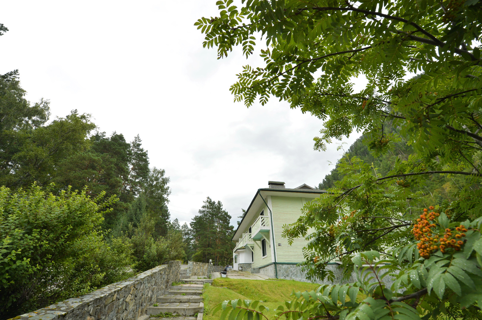 Отель ГК Ареда 1 - Mountain