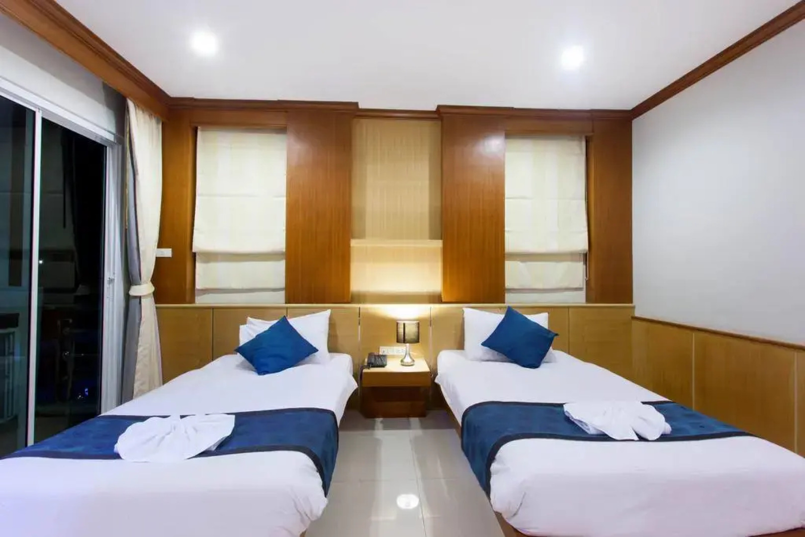 Отель The Bluewater