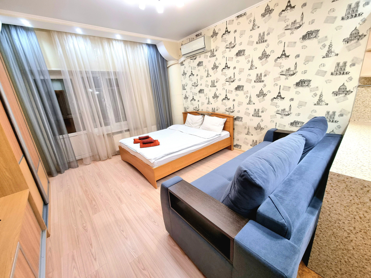 Апартаменты AmegaRoom на улице 50 лет ВЛКСМ 19
