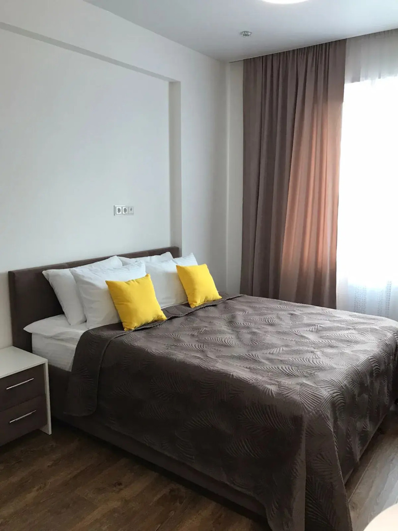 Sunny Sky Solnechnoye Nebo Apartments