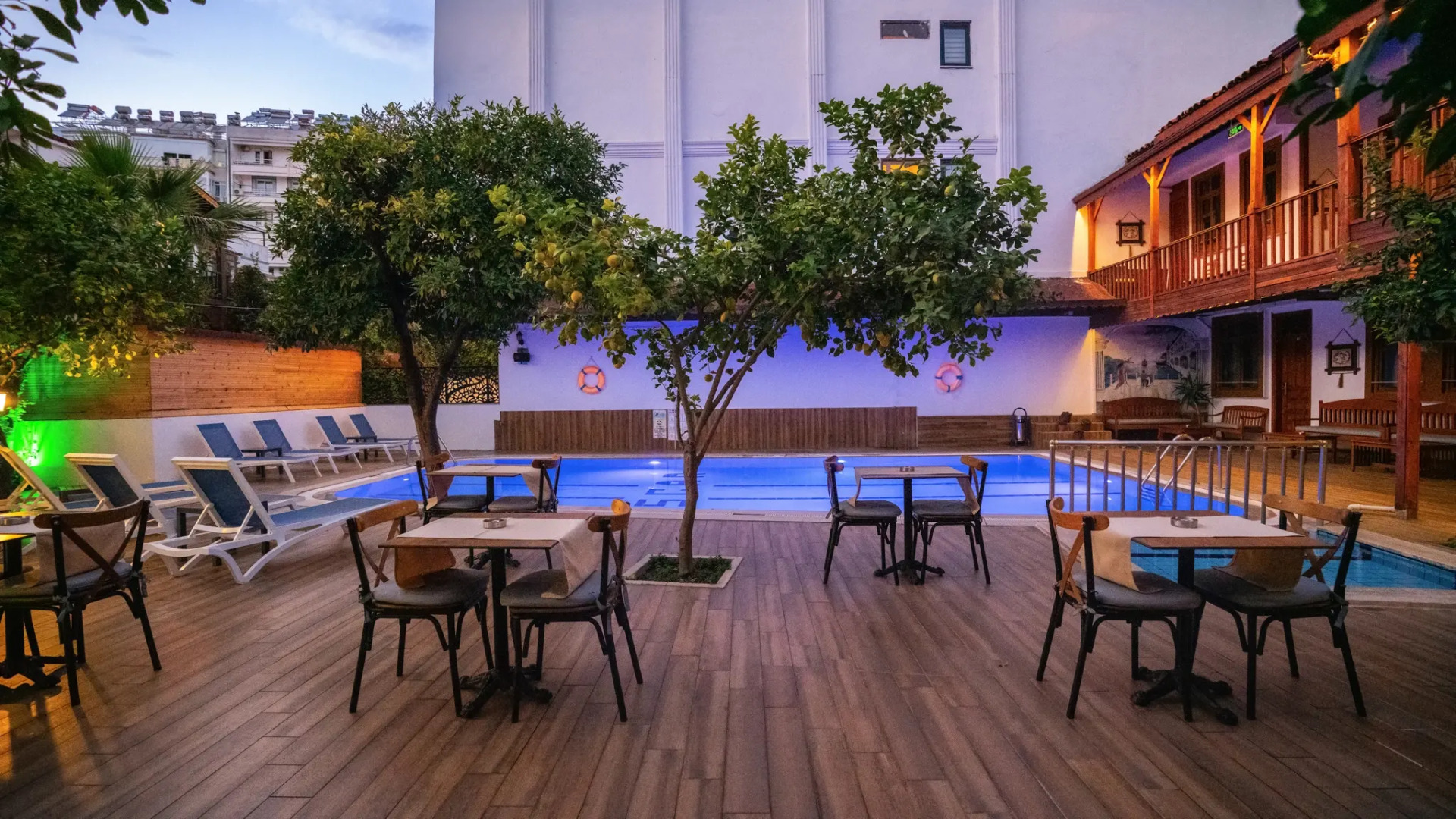 Oscar Boutique Hotel