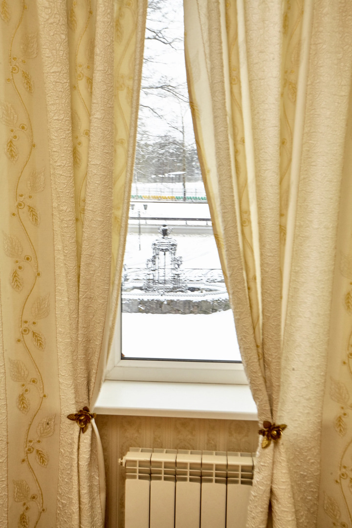 Отель Белое и Черное