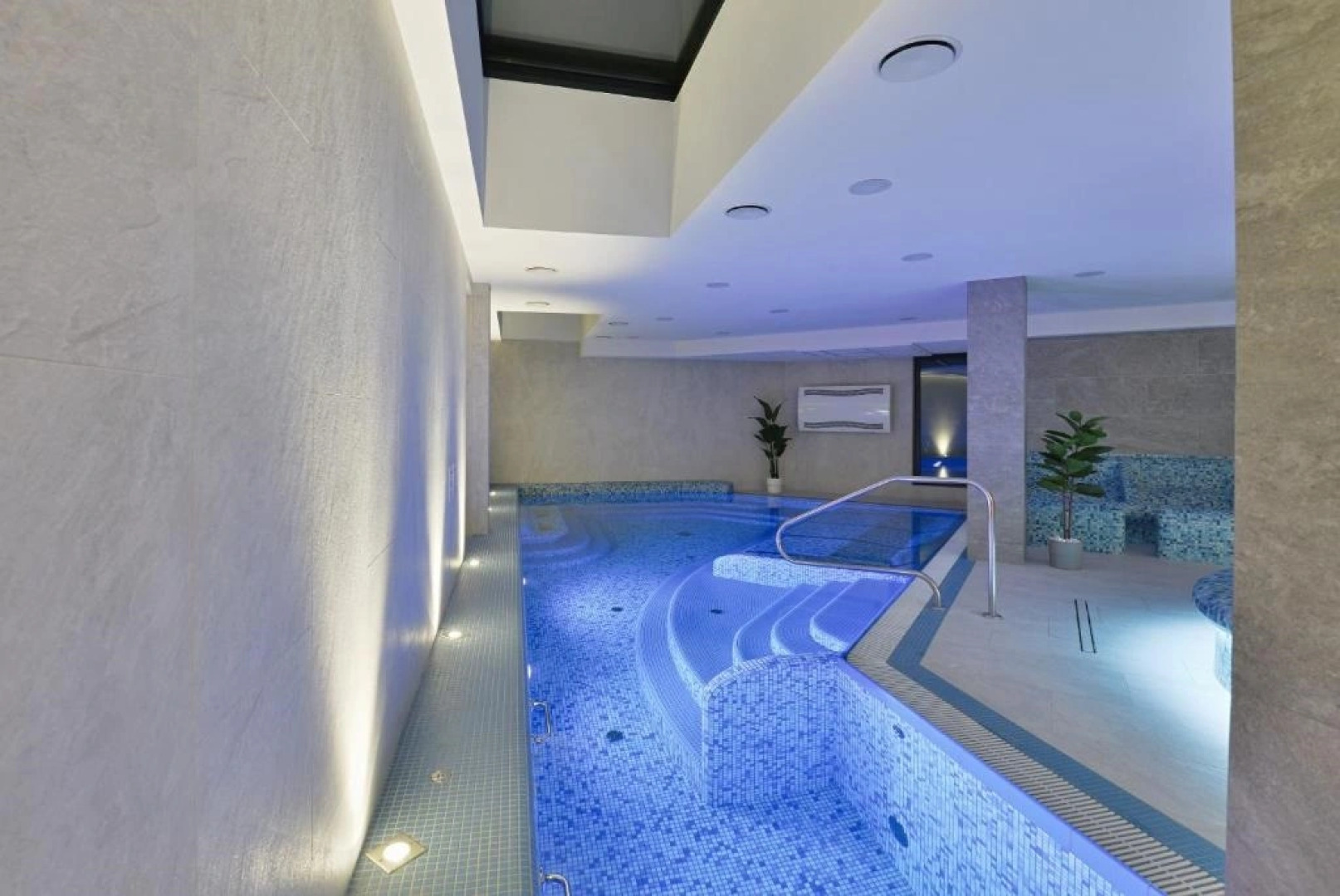 Квартира Apart153