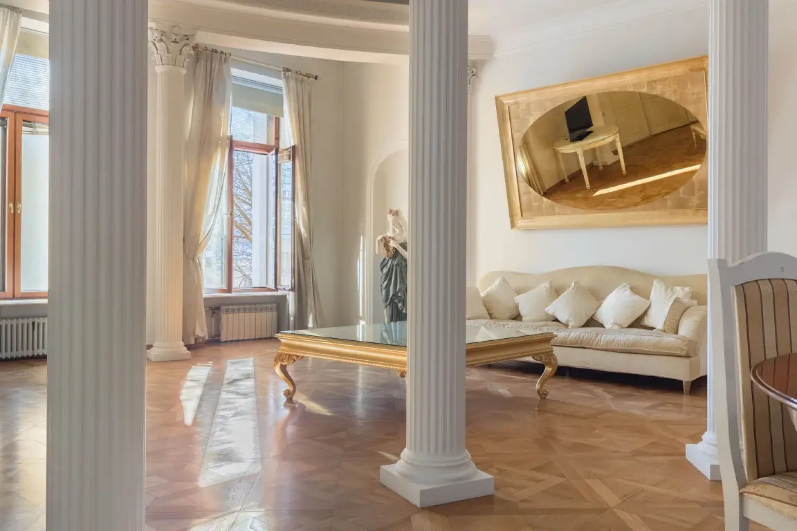 Апартаменты a.m. Rooms Neva Jacuzzi (Angliyskaya Naberezhnaya)