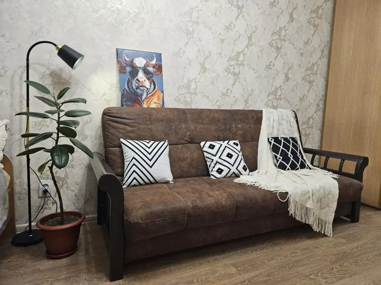 Квартира Айда к Регине (50 лет Октября 75)