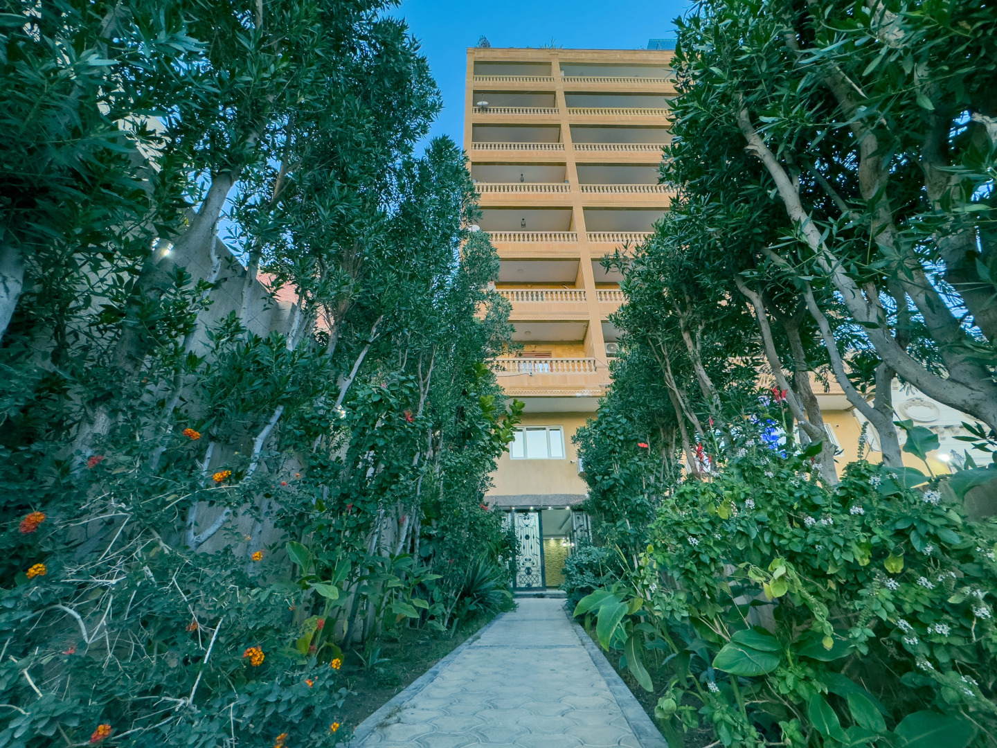 Отель Royal Crown Hotel Giza Pyramids View