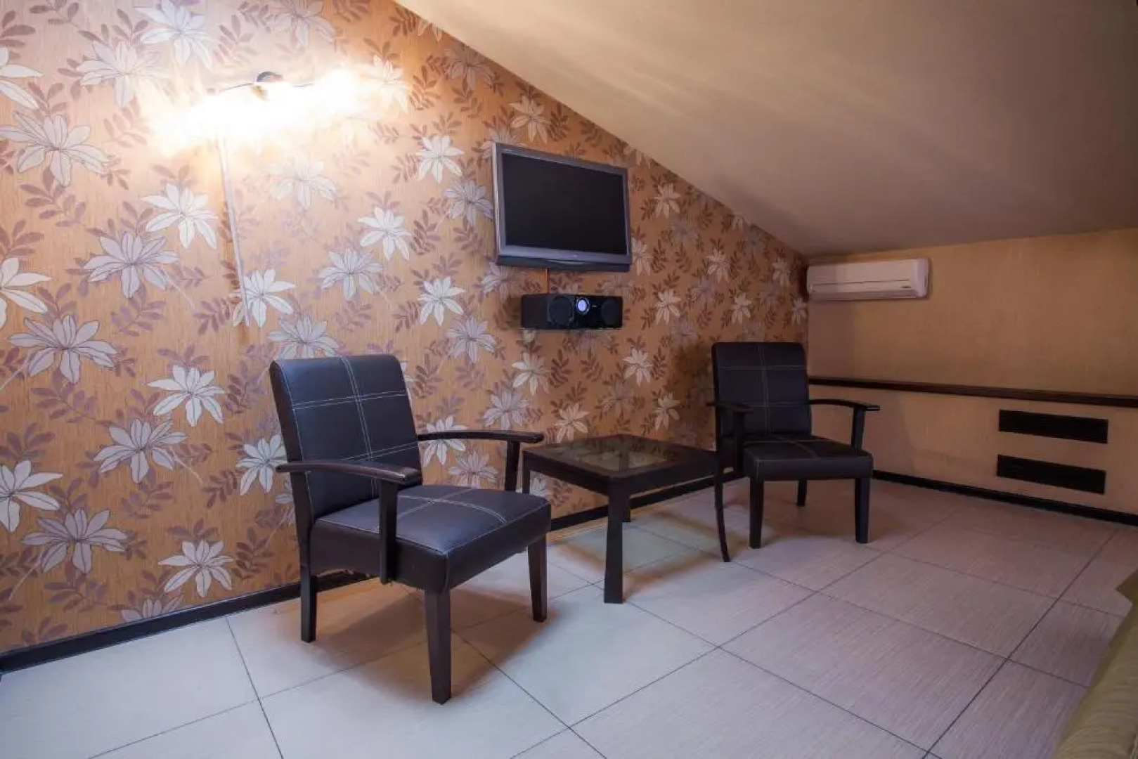 Городская гостиница Тукан