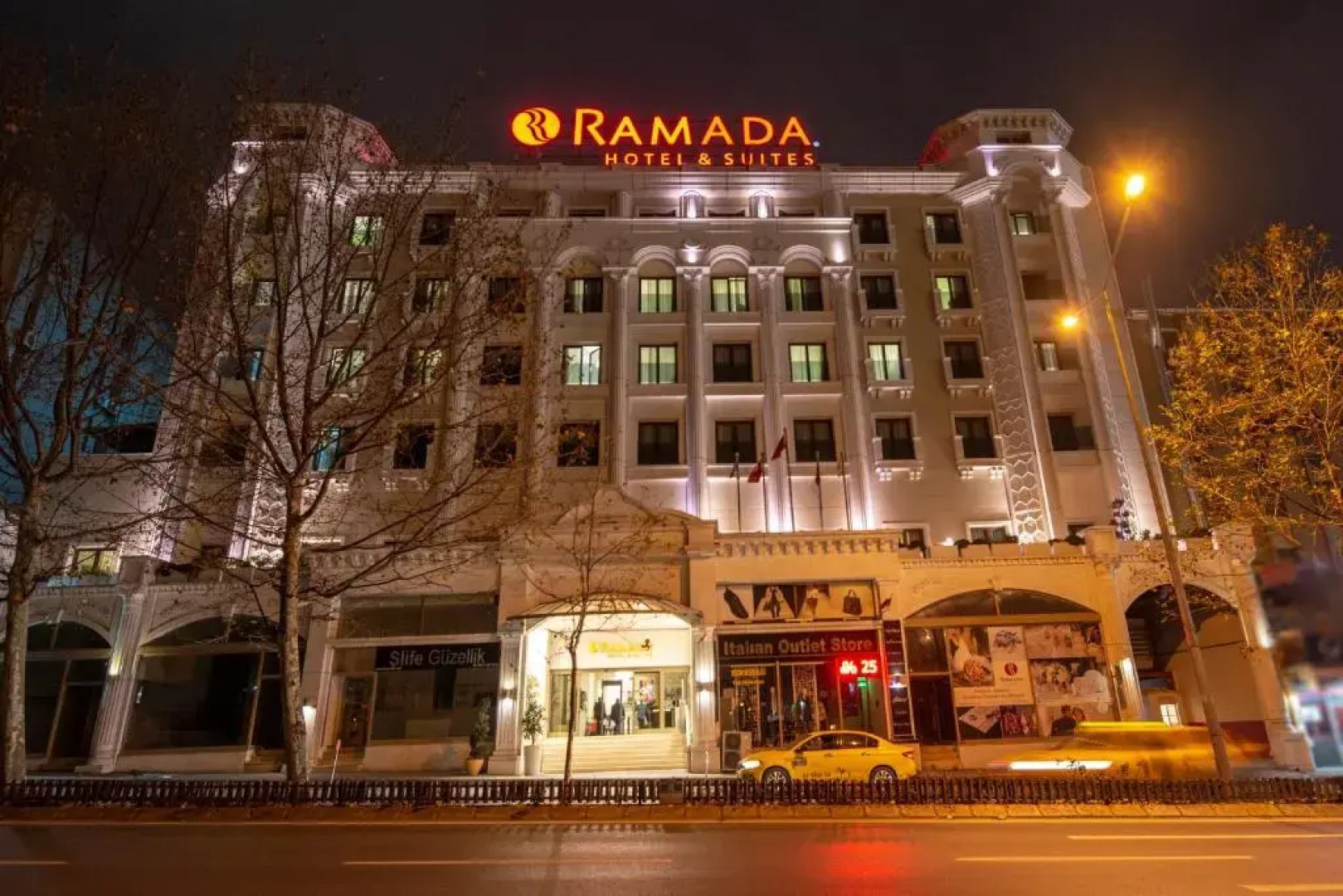 Ramada Hotel By Wyndham Istanbul Merter