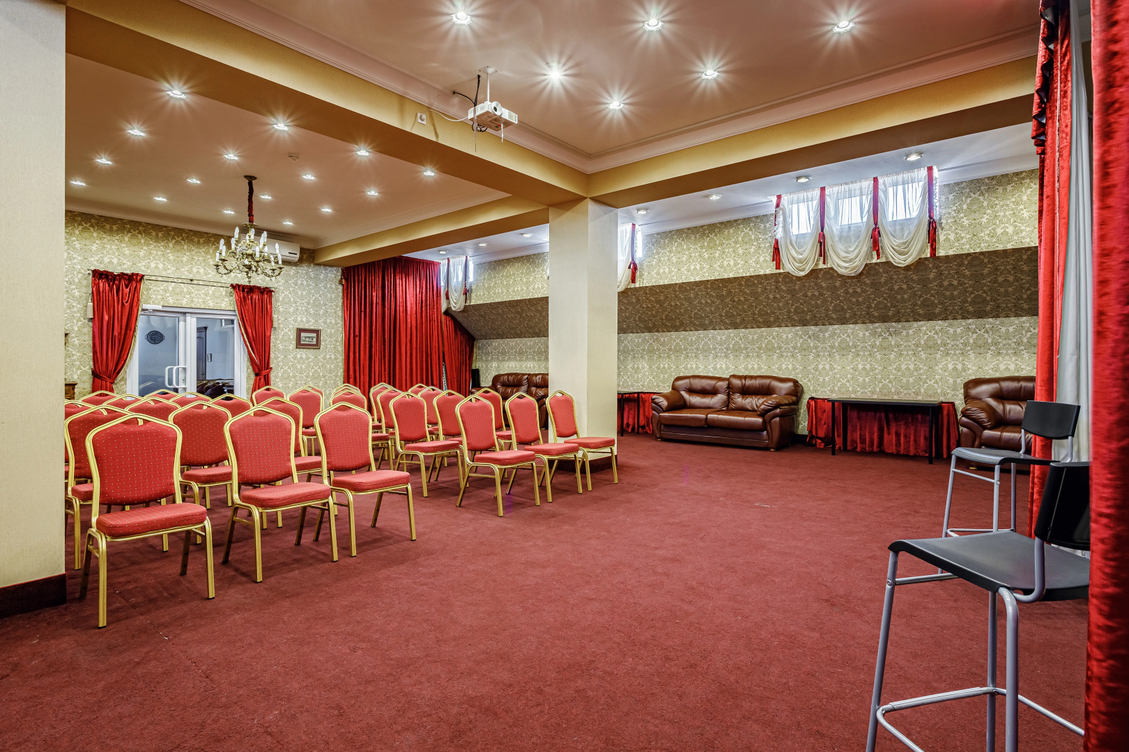 Отель Бристоль