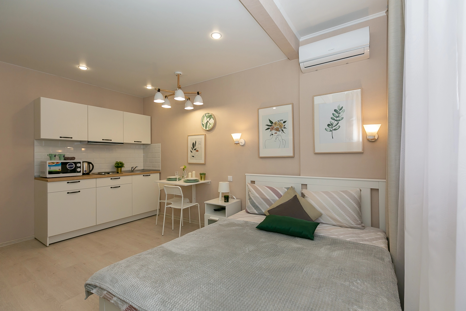 Апартаменты ARRIVAL Конгрессная 17 5