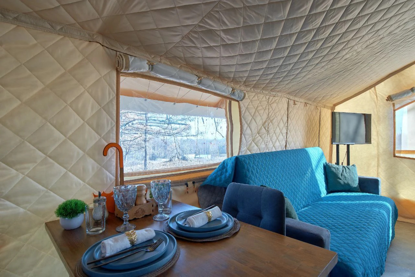 Глэмпинг Наедине