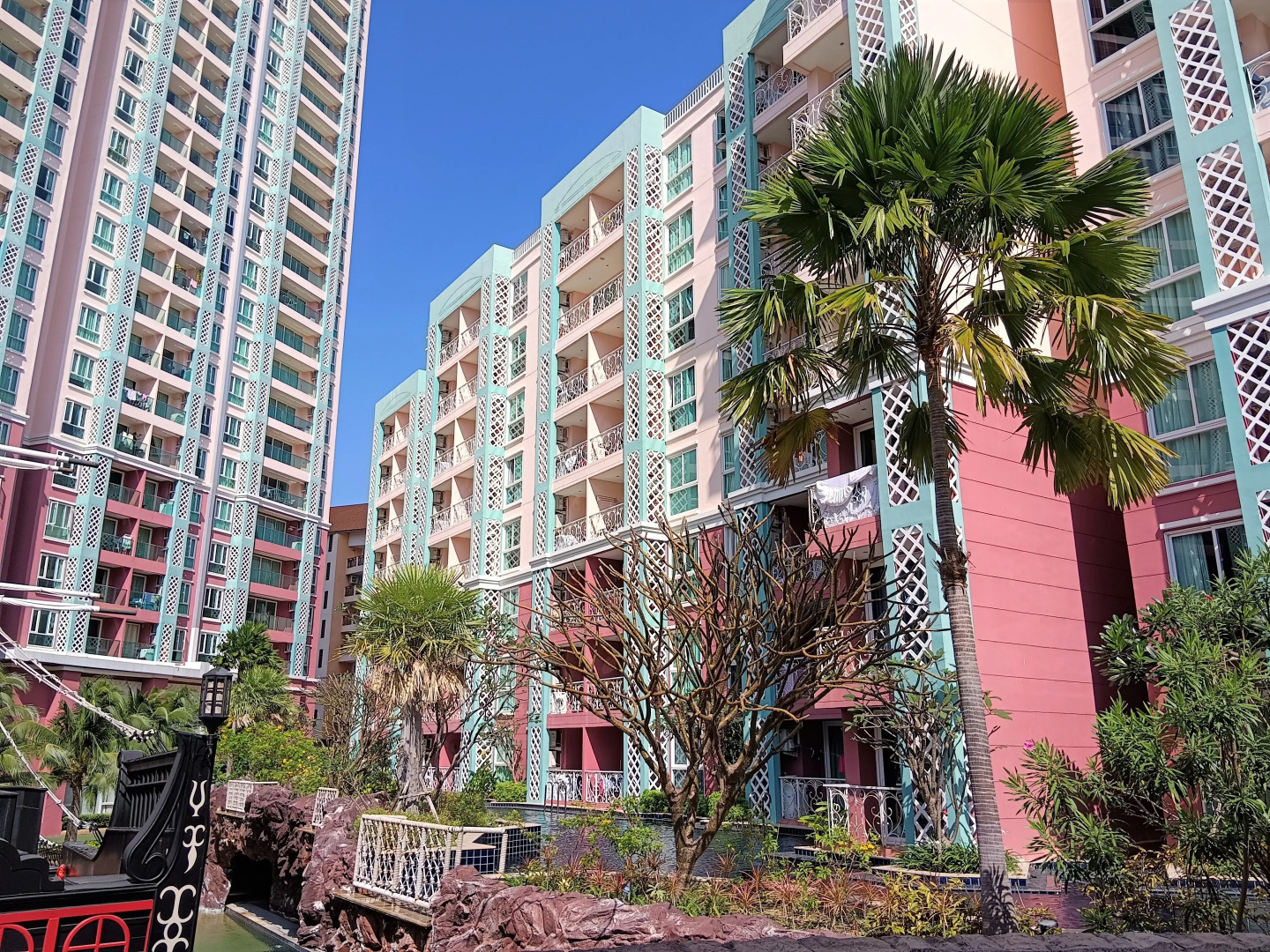 Апартаменты Grande Caribbean Condo