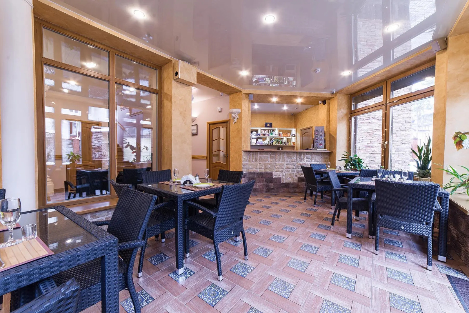 Отель Виктория