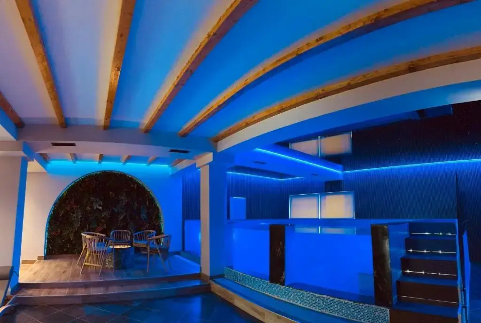 Отель Prince of lake