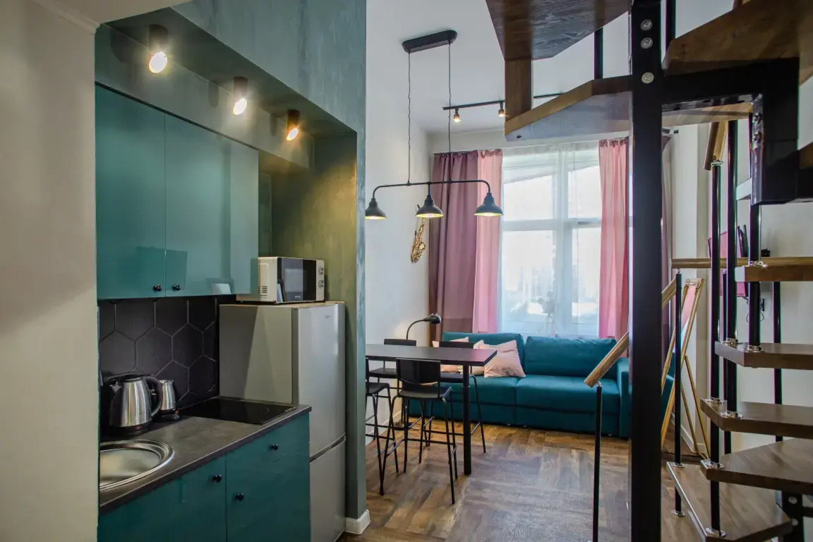 Двухуровневая Квартира Джаз ElenaSweetHome рядом с ТЦ Москва и Садовод